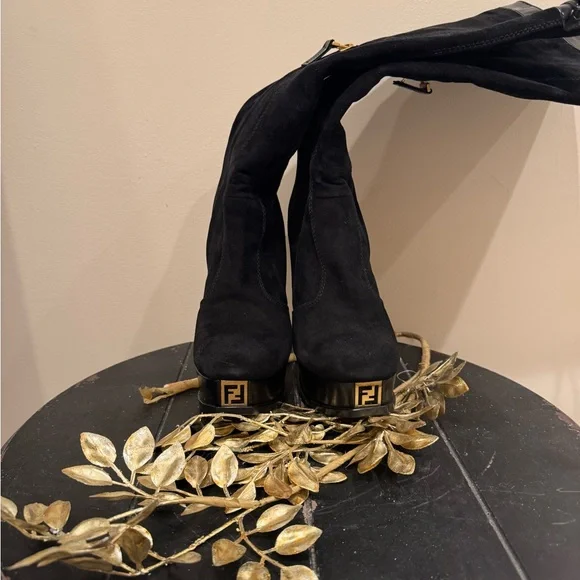 Fendi Black Suede Heeled Boots - Picture 2 of 2